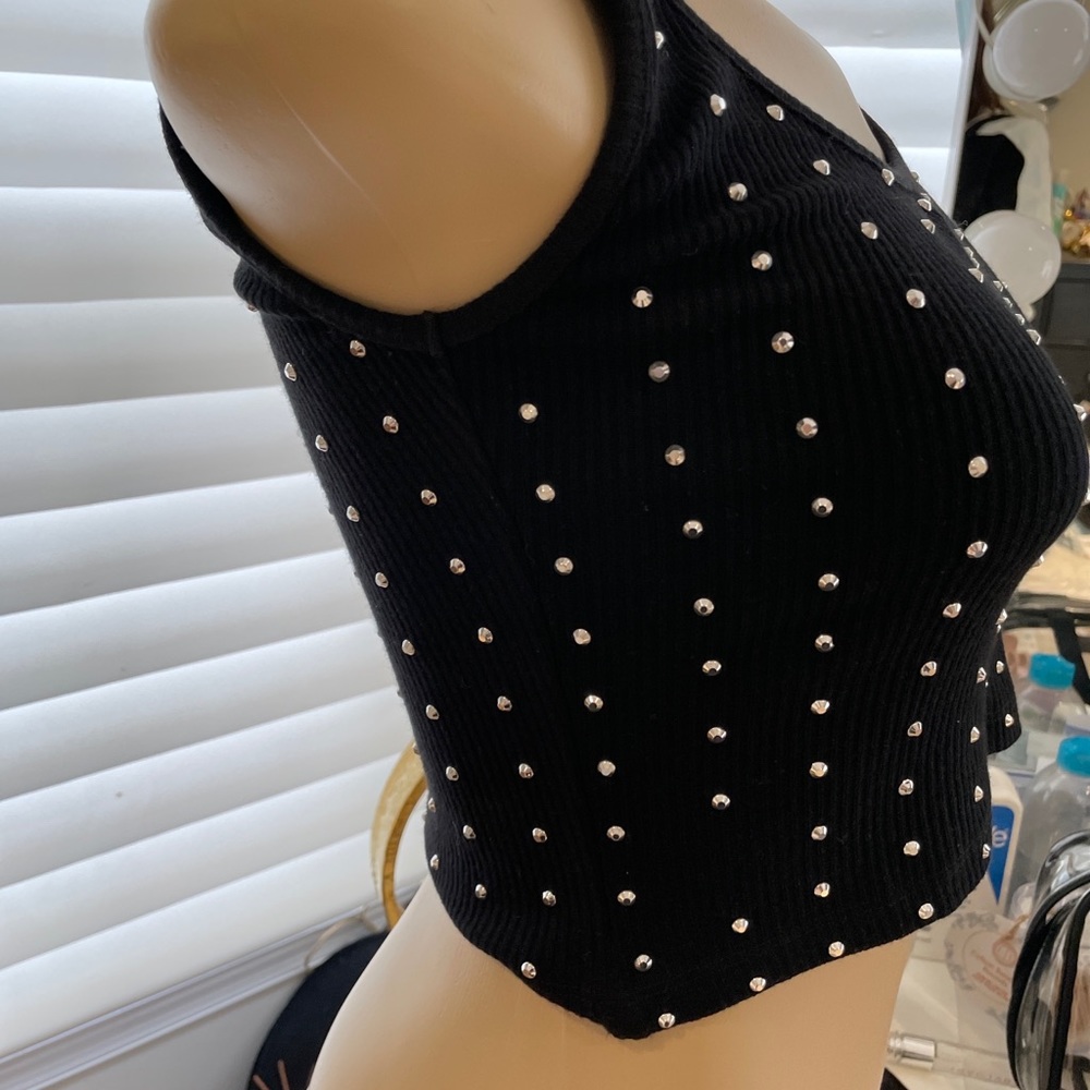 Black crop top silver studded tank. NWT. MED - Picture 3 of 6